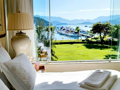 Bedroom, Sea view