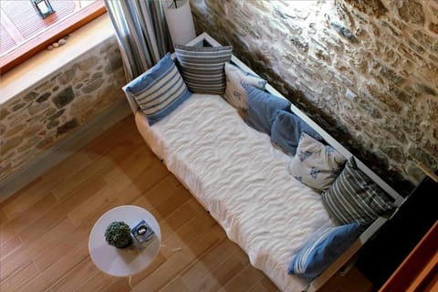 Traditional Stone House at Great Location Apartment in Messenia