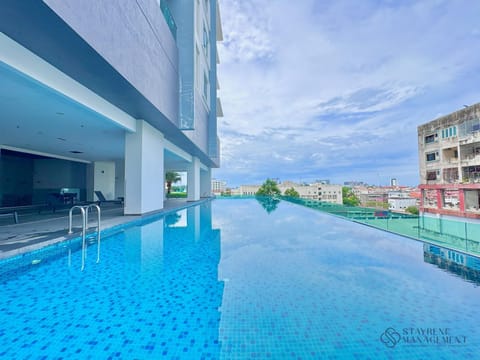 Pool view, Swimming pool