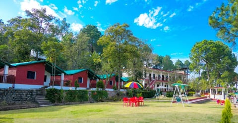 Property building, Garden, View (from property/room)