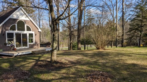 Private Berkshire Escape Special April Pricing select your dates for discount Monthly Pricing House in Lee