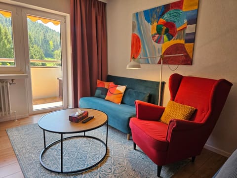 View (from property/room), Living room, Photo of the whole room, Seating area