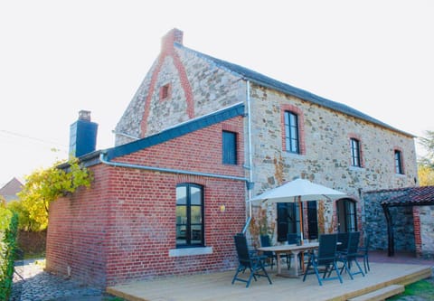 Les Lilas House in Wallonia, Belgium