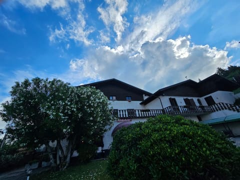 Property building, Natural landscape