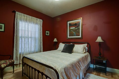 Wild Meadow home House in Bend