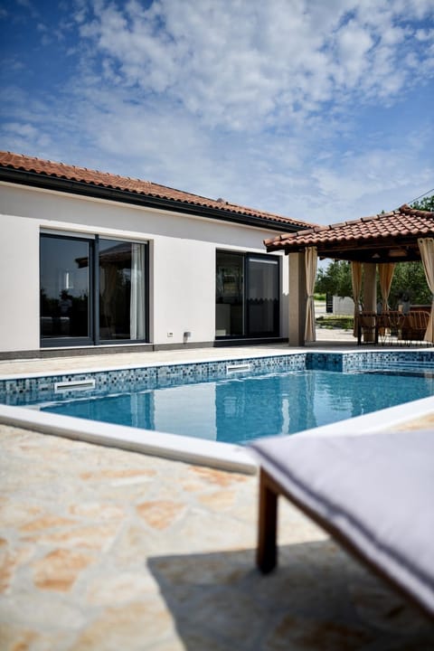 Wonderful Holiday House Bruno with pool Villa in Šibenik-Knin County, Croatia