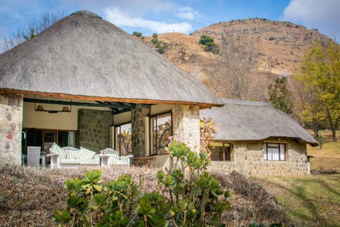Property building, Garden view, River view