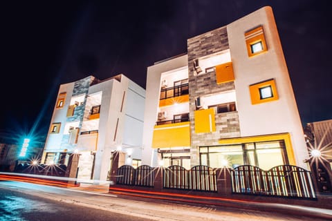 Night, Neighbourhood