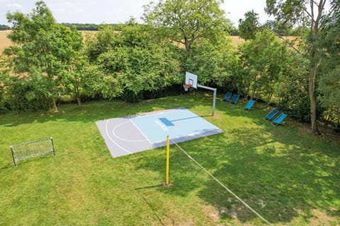 Crazy Villa Champs Corons 61 - Interior heated pool - 2h from Paris - 30p Villa in Normandy