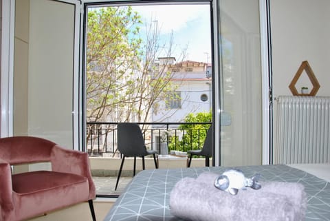 Bed, Day, View (from property/room), Balcony/Terrace, Bedroom