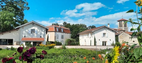 Garden, Spa and wellness centre/facilities, Swimming pool, Breakfast, group of guests, Parking