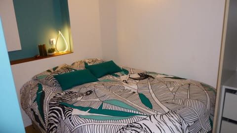 Appartement tout équipé avec piscine proche Stade OL et EUREXPO Apartment in Auvergne-Rhône-Alpes