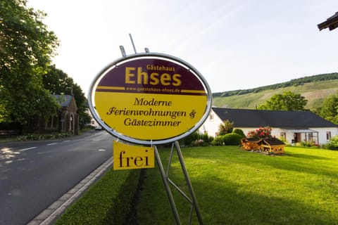 Facade/entrance, Property logo or sign