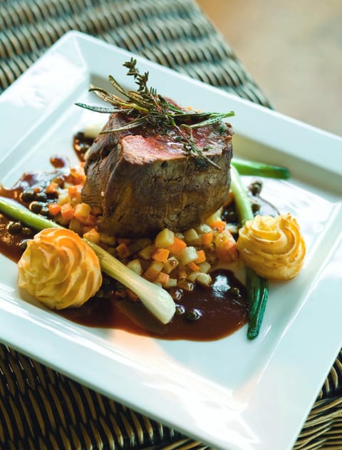 Food and drinks, Food