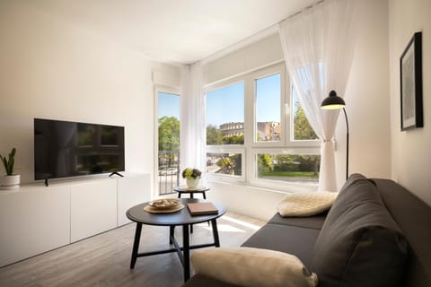 Nearby landmark, Living room, Landmark view