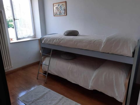 Casa Lucia vista montagna Tressilla Ospitar Apartment in Trentino-South Tyrol