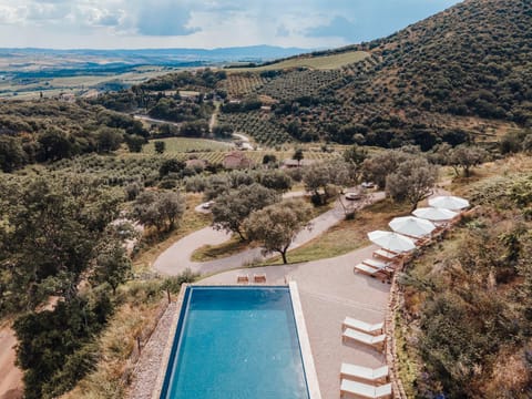 Bird's eye view, Mountain view, Pool view, Swimming pool, Swimming pool