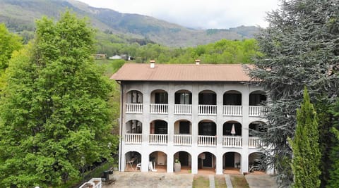Property building, Bird's eye view