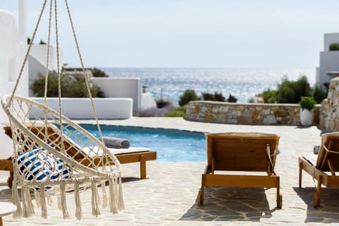 Day, Natural landscape, View (from property/room), Balcony/Terrace, Seating area, Pool view, Sea view, Swimming pool, sunbed