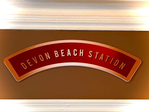 DEVON BEACH STATION House in Paignton