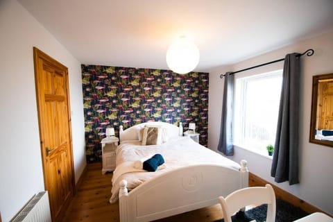 Fishermans Cottage Stunning Two Bedroom with Views close to town House in County Sligo