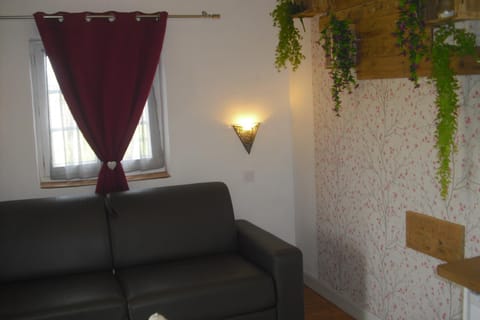 Lou mas li Pitchoun "Jasmin" House in Gordes