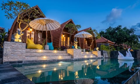 Property building, Swimming pool