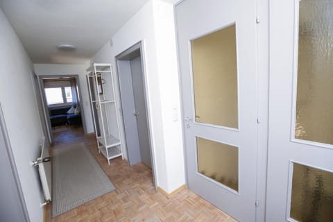 WOHNUNG OBERGESCHOSS mit 3 Schlafzimmer in ruhiger Gegend Apartment in Vorarlberg, Austria