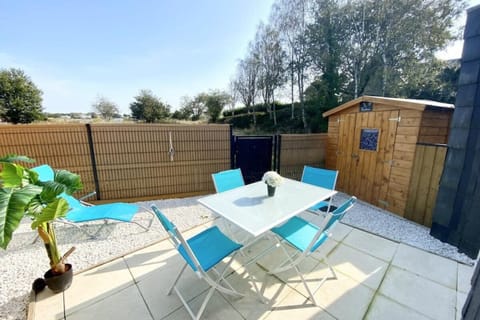 Maisonnette Ultra cosy Bord de mer Terrasse House in Guidel