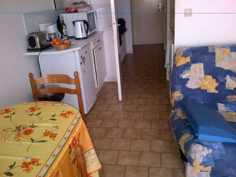 Appartement 4 personnes 5mn plage Piscine wifi parking Apartment in La Seyne-sur-Mer