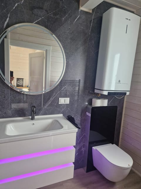 Property building, Bathroom