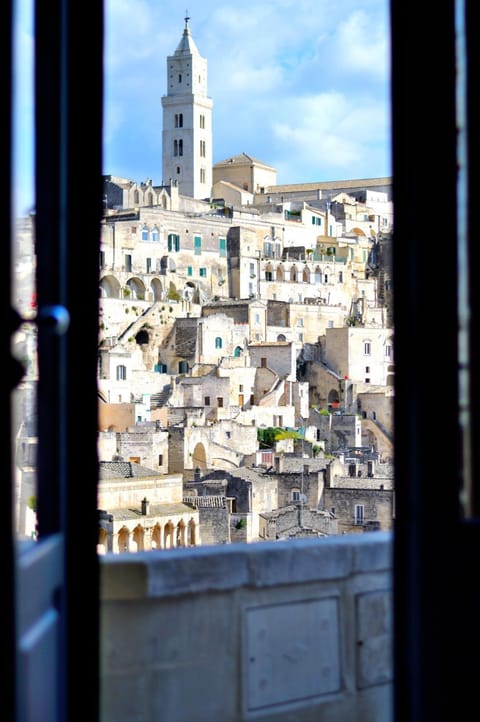 View (from property/room), City view