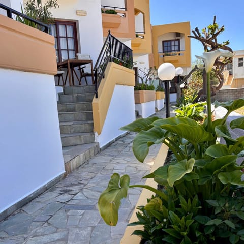 Menelaos Apartments Apartment in Crete