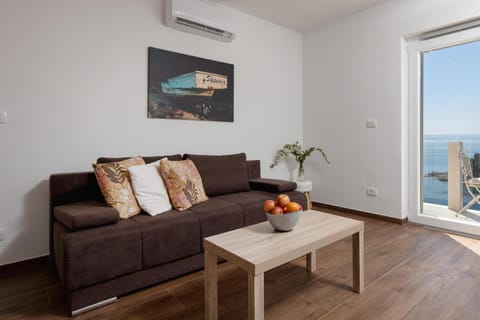 APARTMENTS BAKA Apartment in Selca, Brač