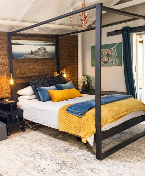 1 Queen Vic Bed and Breakfast in Western Cape