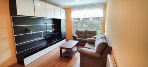 Living room, Mountain view