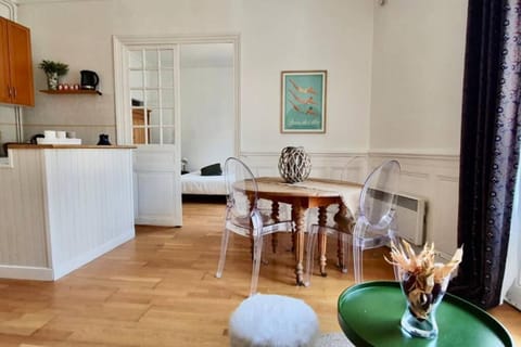 Beau 2 pièces en centre ville et à 200m de la mer Apartment in Cabourg