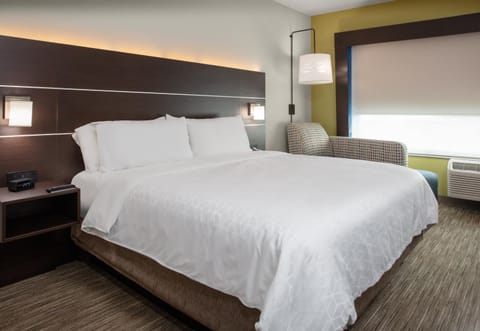Holiday Inn Express & Suites - El Paso North by IHG Hotel in El Paso