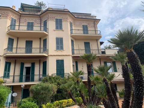 Seaside Apartment in Bordighera