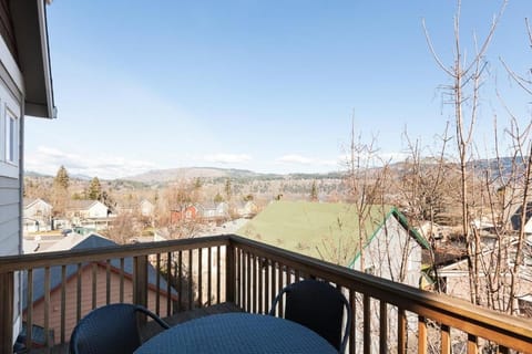 Private Reserve townhouse House in Hood River