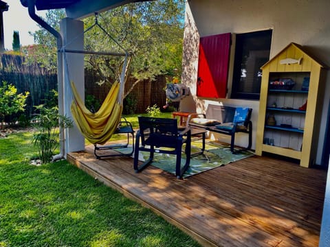 Patio, Garden, Garden, Balcony/Terrace, Garden view