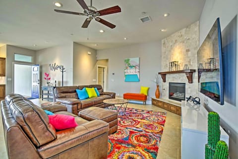 Adobe Escape with Private Spa and Pool in La Quinta! House in La Quinta