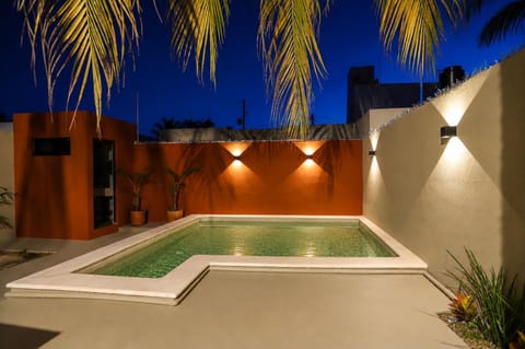 Pool view, Swimming pool