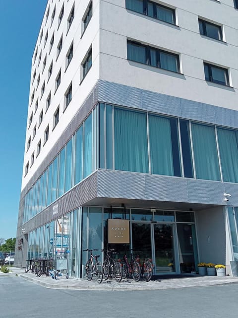 Property building, Day, Cycling