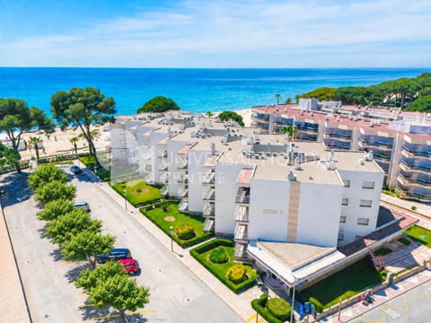 Property building, Beach