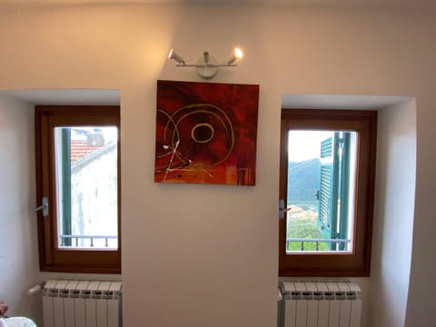 Casa indipendente su due livelli in Liguria-vista mare 6-7 Posti Apartment in Liguria