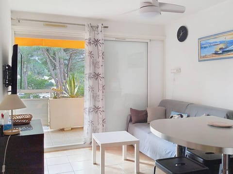 T2 cabine rénové proche commerces et plages, expo sud avec garage à Bormes les Mimosas - FR-1-610-52 Cabin in Bormes-les-Mimosas