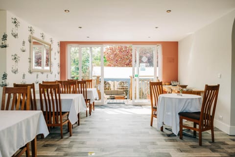 Restaurant/places to eat, Restaurant/places to eat, Dining area, Breakfast, Internal: Not applicable to any particular room