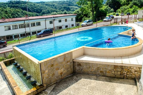 апартаменти Tryavna lake Apartment in Gabrovo, Bulgaria