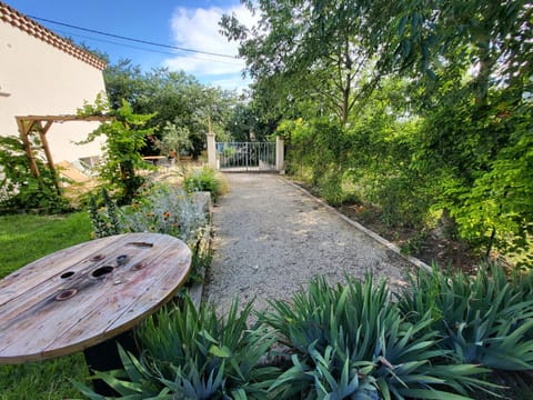 La Casita Apartment in Tarascon